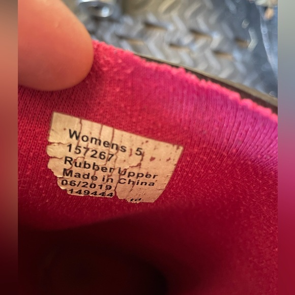 Magellan rain boots - Picture 2 of 3